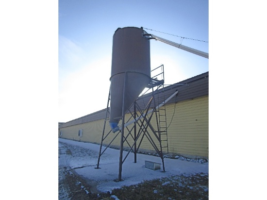 3 Ton Cone Bottom Bin With Poly Auger