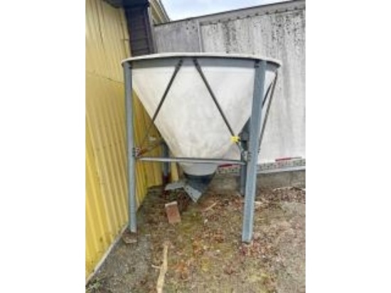 Lower Portion of Feed Bin