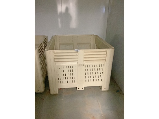 Plastic Vegetable Tote