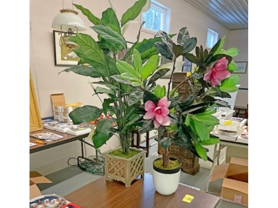 2 Artificial Plants