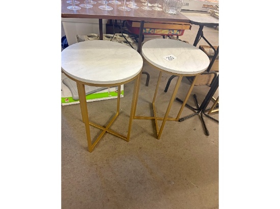 2 Retro Tables