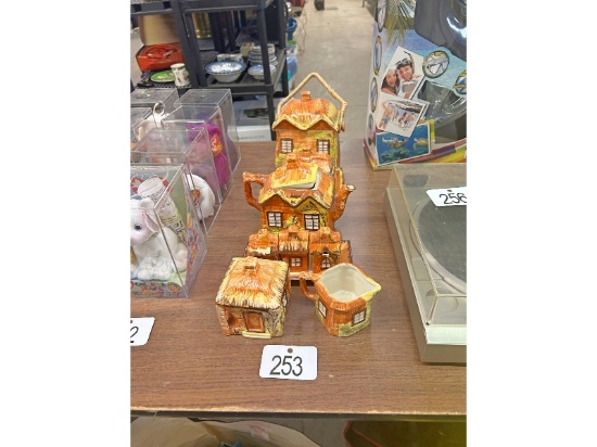 Price Cottage Ware Tea Set
