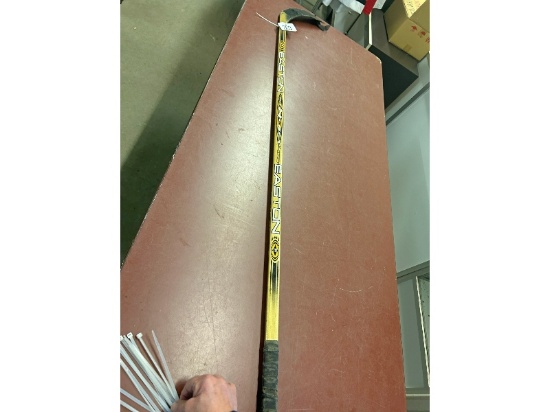 Easton Yzerman Hockey Stick
