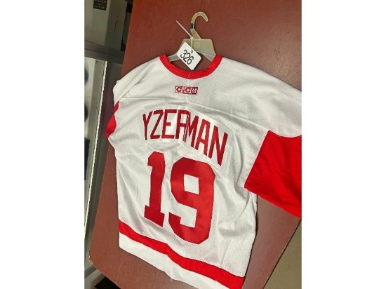 Detroit Yzerman Sweater