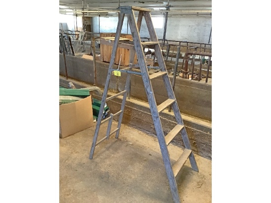 6' Antique Wooden Ladder