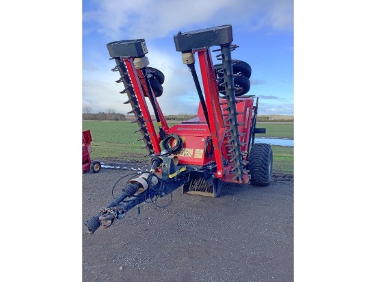 Kongskilde Stone Bear 18' Rock Rake & Picker