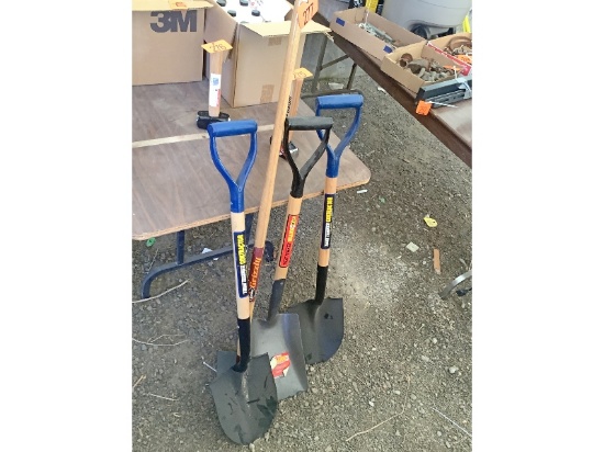 3 Shovels & 1 Hoe