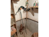 Metal Bee Plant Stand