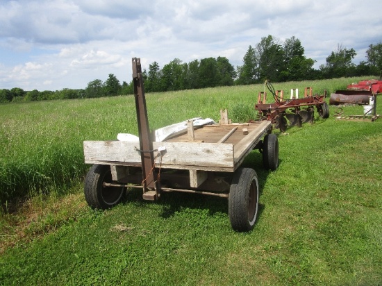 10' Flat Hay Wagon