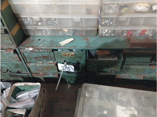 18 Drawer Bolt Bin & Contents
