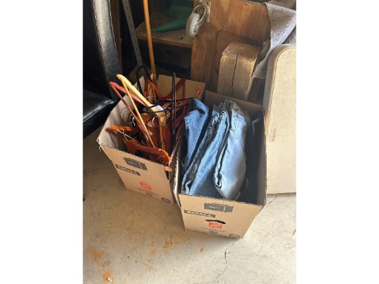 Clothes Hangers & Jeans