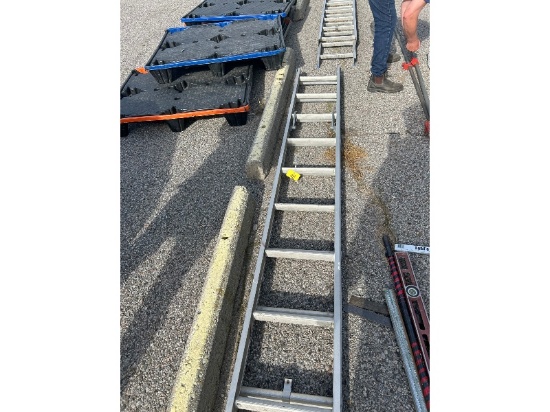 20' Aluminum Ladder