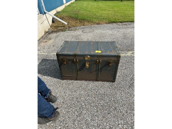 Steamer's Trunk