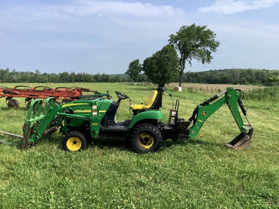 John Deere 2305 Compact MFWD Tractor With 200CX Loader & 260 Backhoe