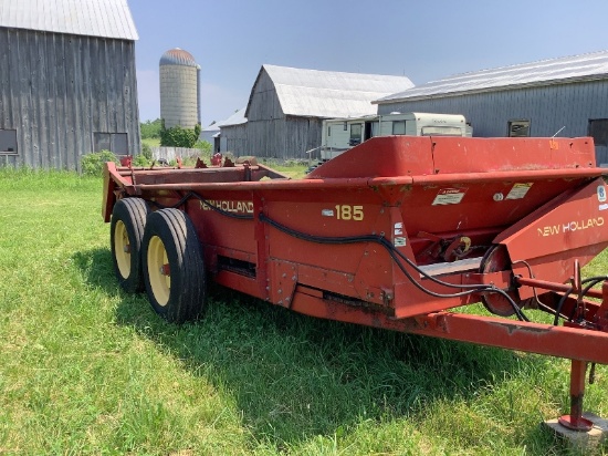 New Holland 185 Manure Spreader