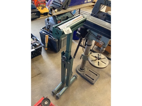 Roller Stand