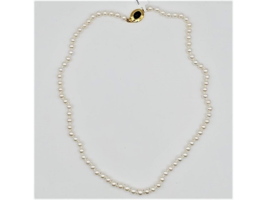 Freshwater Pearl 18" Necklace With Natural Black Onyx