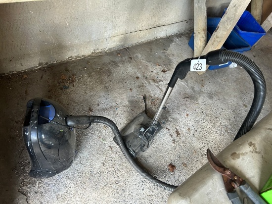 Dirt Devil Vacuum