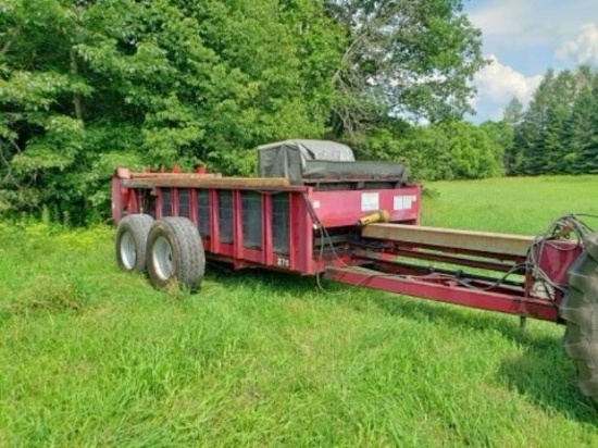Hagedorn Hydrapush Manure Spreader