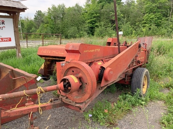 273 New Holland Square Baler