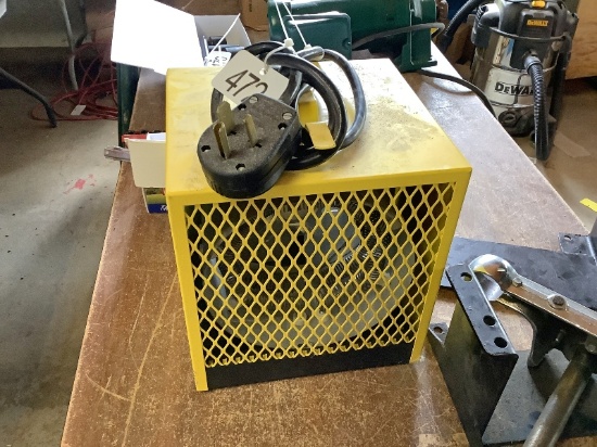 Milk House Heater - Works