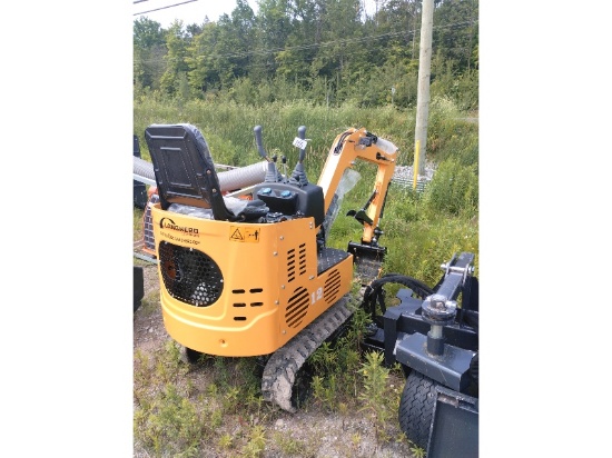 New Land Hero 12 Mini Excavator