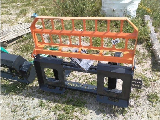 New Land Honor 4000lb 42" Skid Steer Pallet Fork