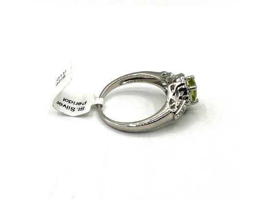 Sterling Silver Natural Peridot Ring