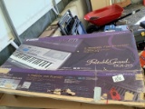 Yamaha Keyboard