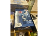 New HM Die Cast Model Plane