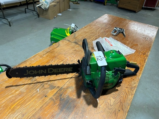 John Deere CS46 Chainsaw - 16" Bar - Runs