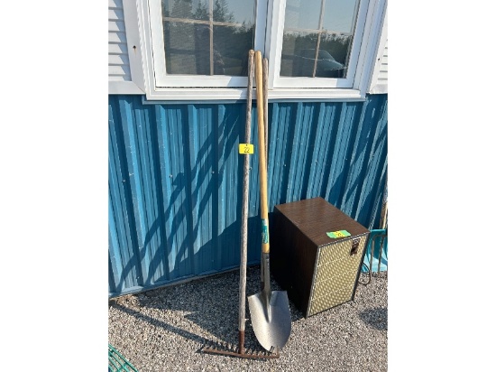 Shovel, Rake & Hoe