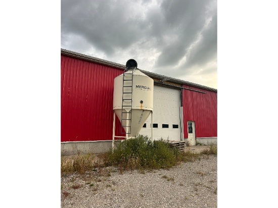 Meridian 5 Ton Feed Tank