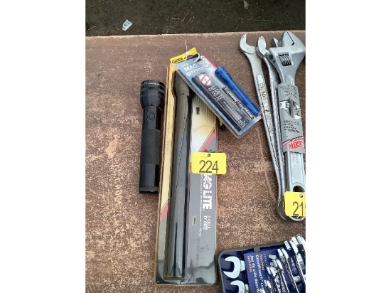 New Flashlights & Pliers
