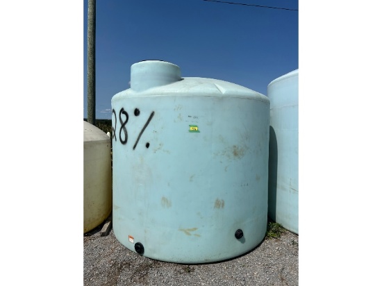 2500 Gallon Poly Tank