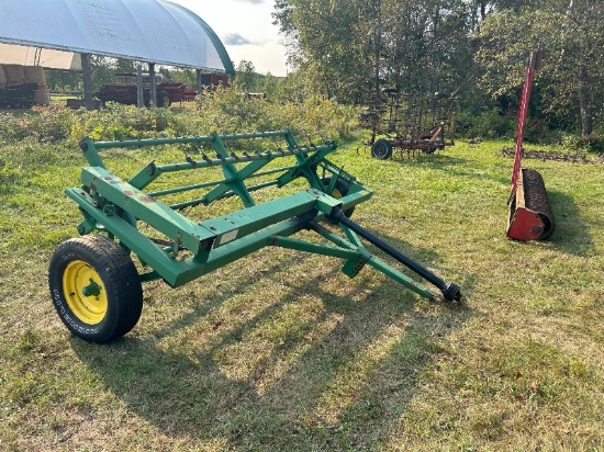 910 Pequea PTO Driven Hay Fluffer