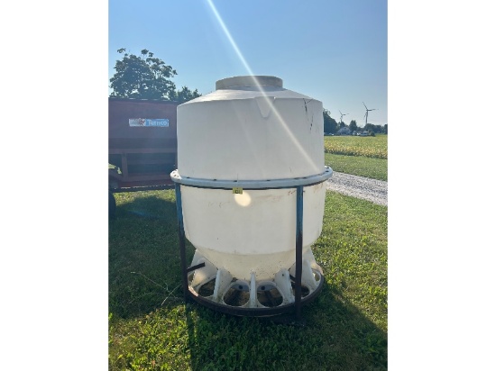 Large Hopper Feeder - 12 Hole