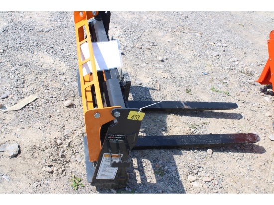 New Land Honor Skid Steer Pallet Fork