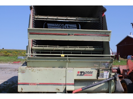 Dion 1016 SE Forage Wagon