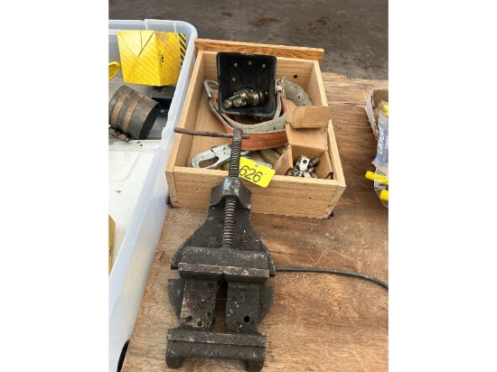 Vise, Safety Strap, 3 PTH Pins