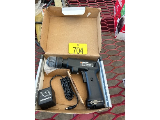 2 Sanders & Cordless Drill - Works