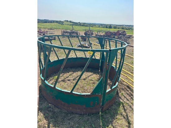 Round Bale Feeder