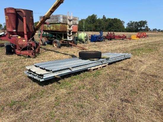 Pile of Steel Sheeting Up to 16' Lengths