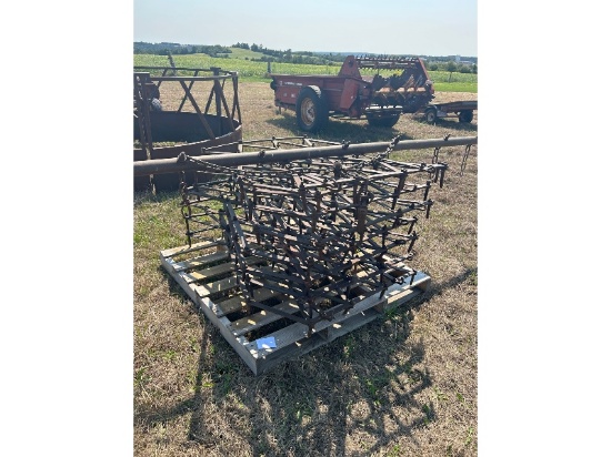 8 Sections of Diamond Harrows Plus 16' Bar