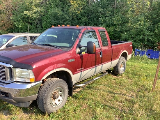 2004 Ford F250 XLT Extended Cab Diesel 4x4 Truck - Has Ownership