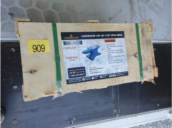 New Land Honor 200lb Cast Iron Anvil