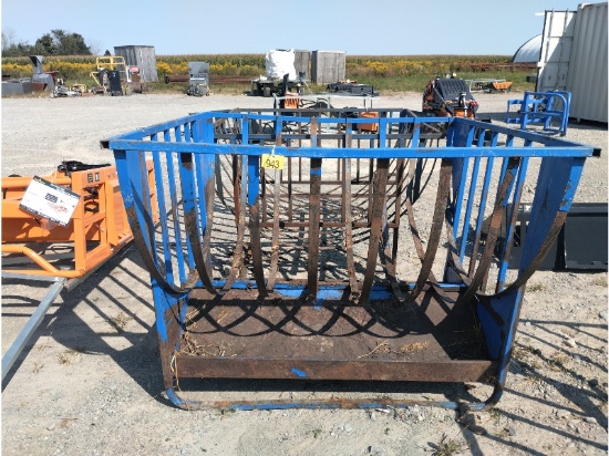 Small Stock Feeder
