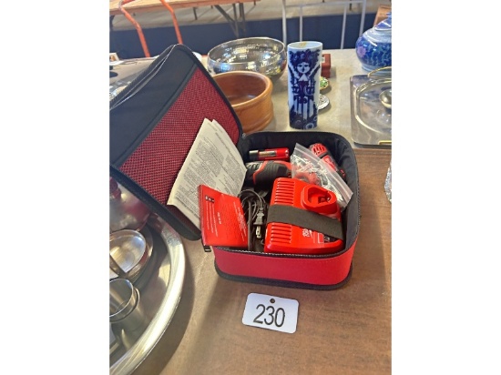 Milwaukee M12 Driver, 2 Batteries & Charger