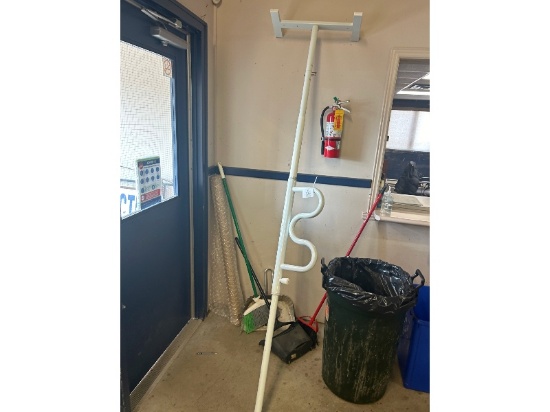 Mobility Pole