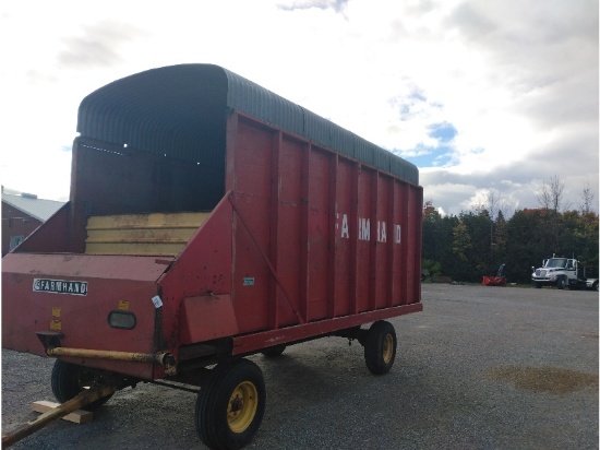 Farm Hand Left Hand Unload Forage Wagon - Works Good